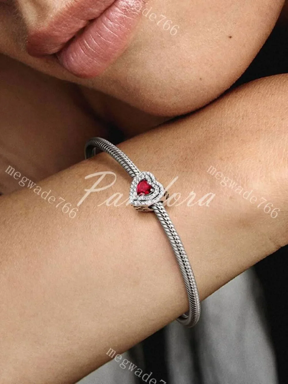 Sparkling Levelled Heart Charm